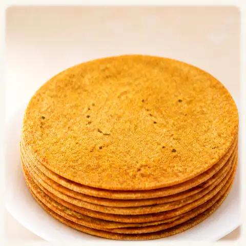 BAJRI METHI LASAN Khakhra — Khakhra from Vinod Namkeen